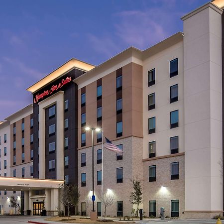 Hampton Inn & Suites Dallas-Колони Экстерьер фото