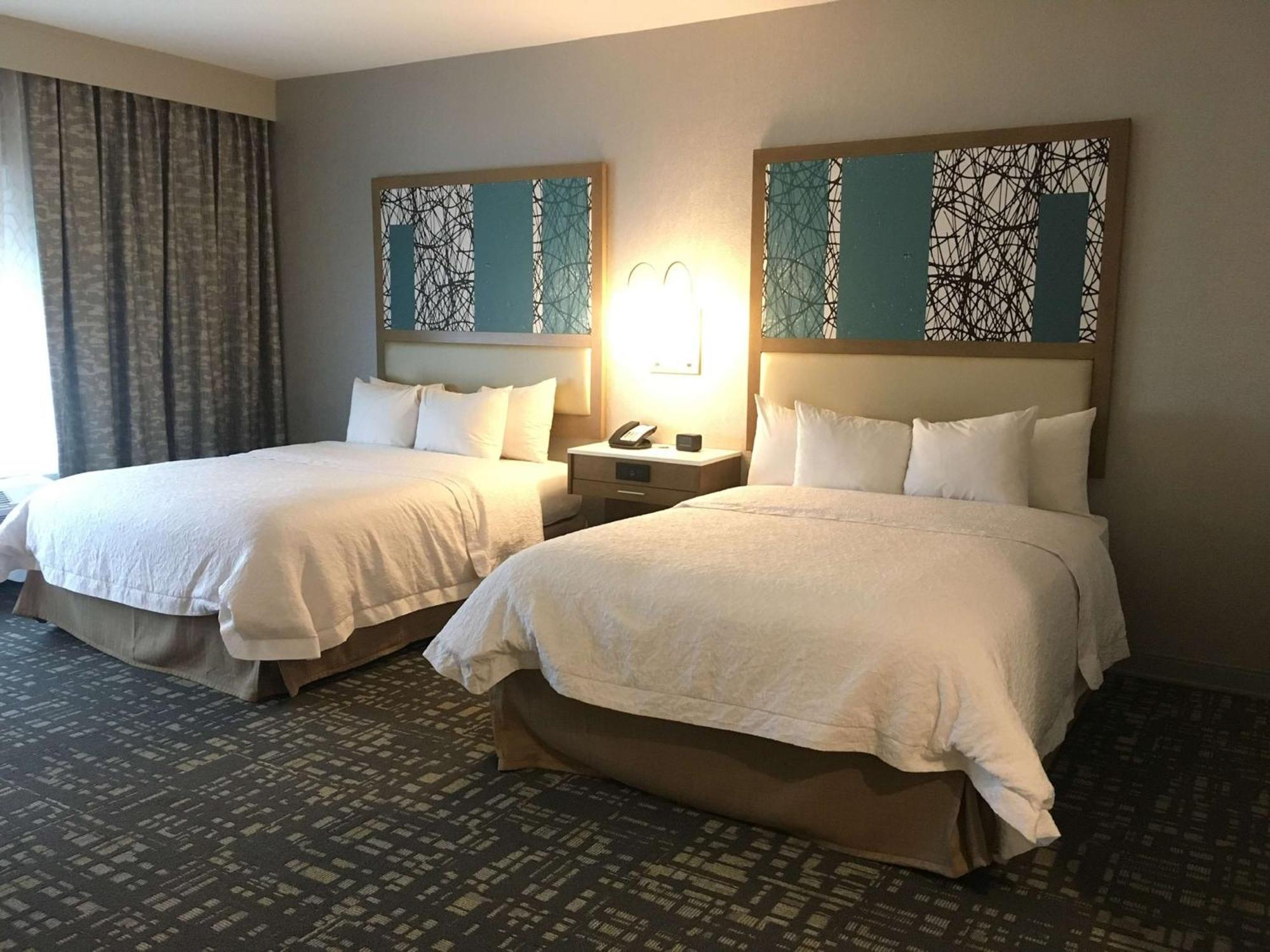 Hampton Inn & Suites Dallas-Колони Экстерьер фото